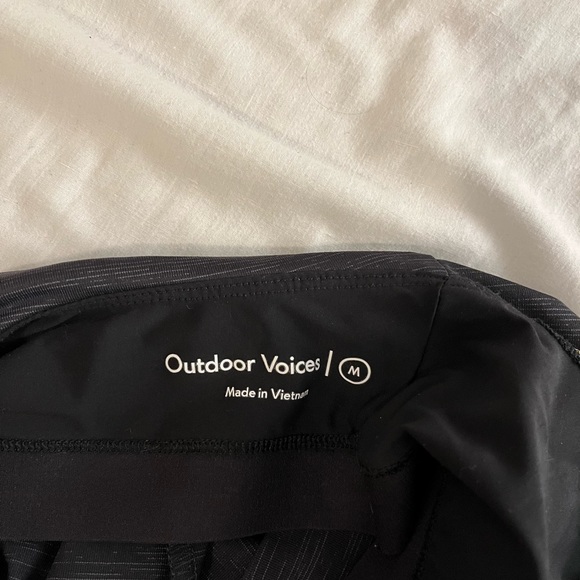 Outdoor Voices TechSweat Move Free Tank - SIZE M in color Night - Picture 4 of 5